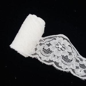 White Lace Trim Tulle Wide Wave Floral