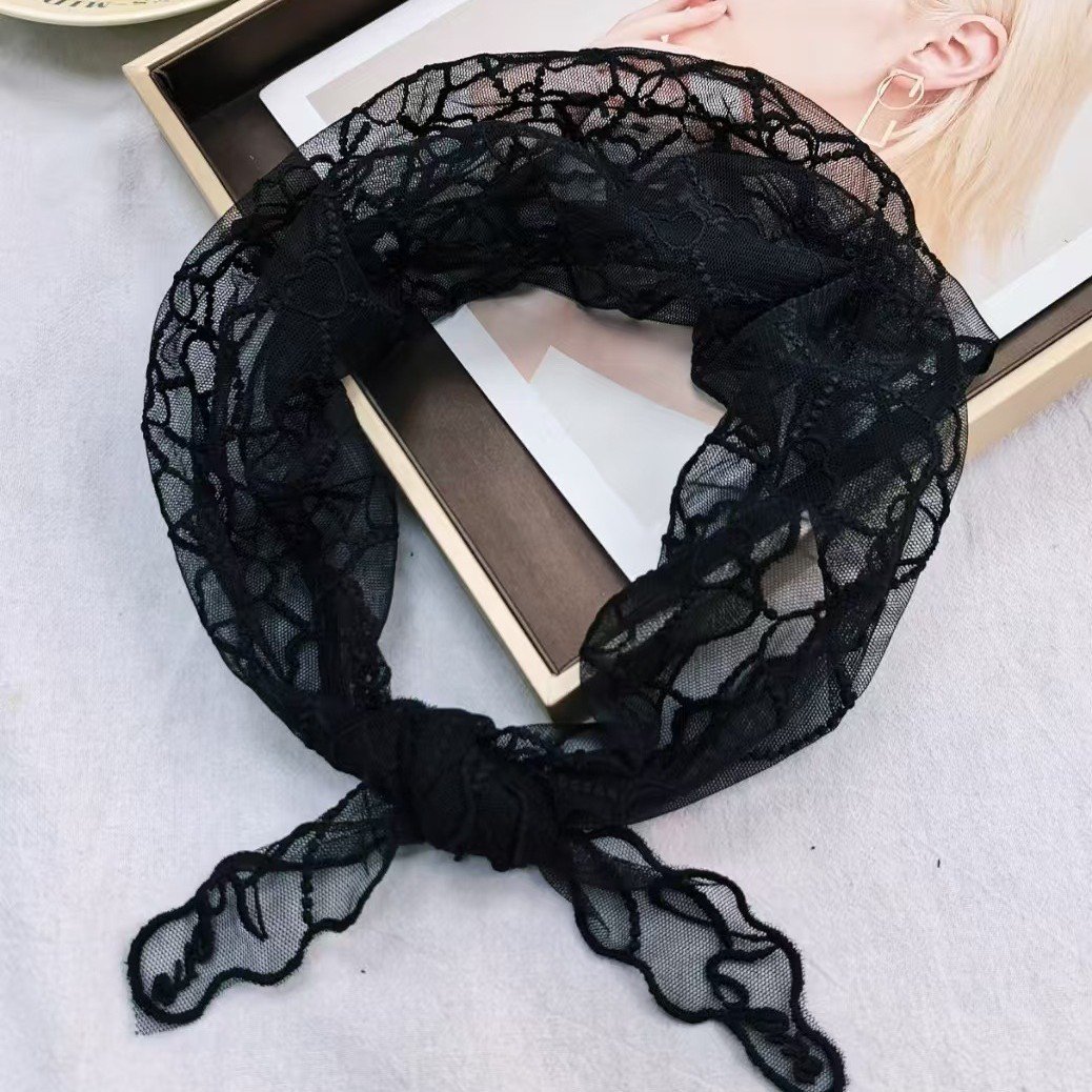 Trekantet blondetørklæde Tørklæder Sjal Wraps Ensfarvet Broderi Bandana